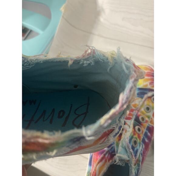 Blowfish Malibu Women's Size 9 Vibrant Hippie Tie Dye Comfort Slip On Sneakers - Picture 4 of 4